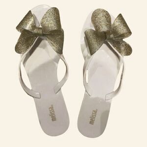 Melissa Harmonic Bow Flip Flops Beige/Gold Glitter Sz 8